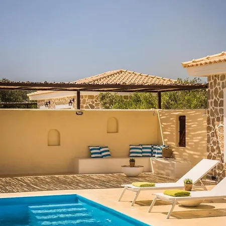 Akrolithos ヴィラ *